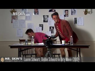 [mr. skin] mr. skin s twin peaks - top naked twins